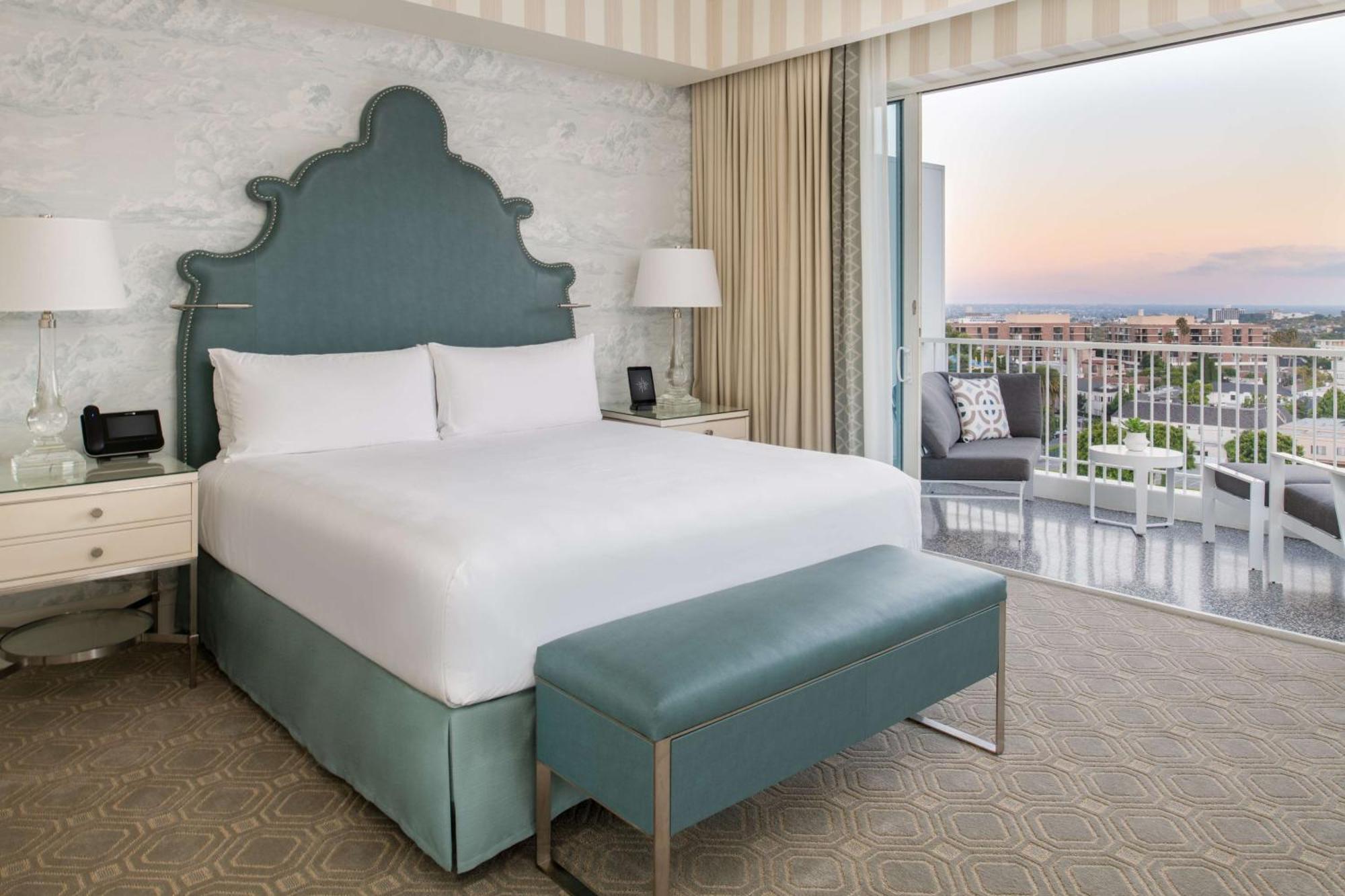 One-Bedroom Suite with Terrace,1552442854:JPEG