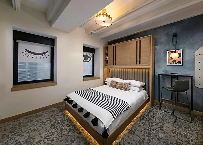 The Wayfarer Downtown La, Tapestry Collection By Hilton Hotel Los Angeles